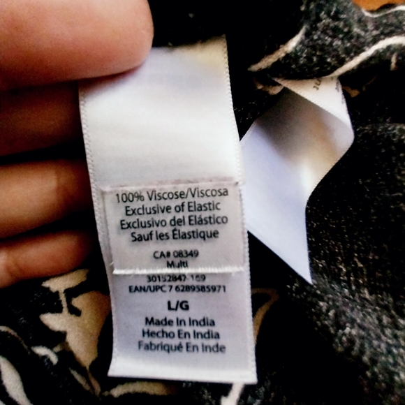 Sofia Vergara casual blouse for women sz Large - Picture 7 of 7